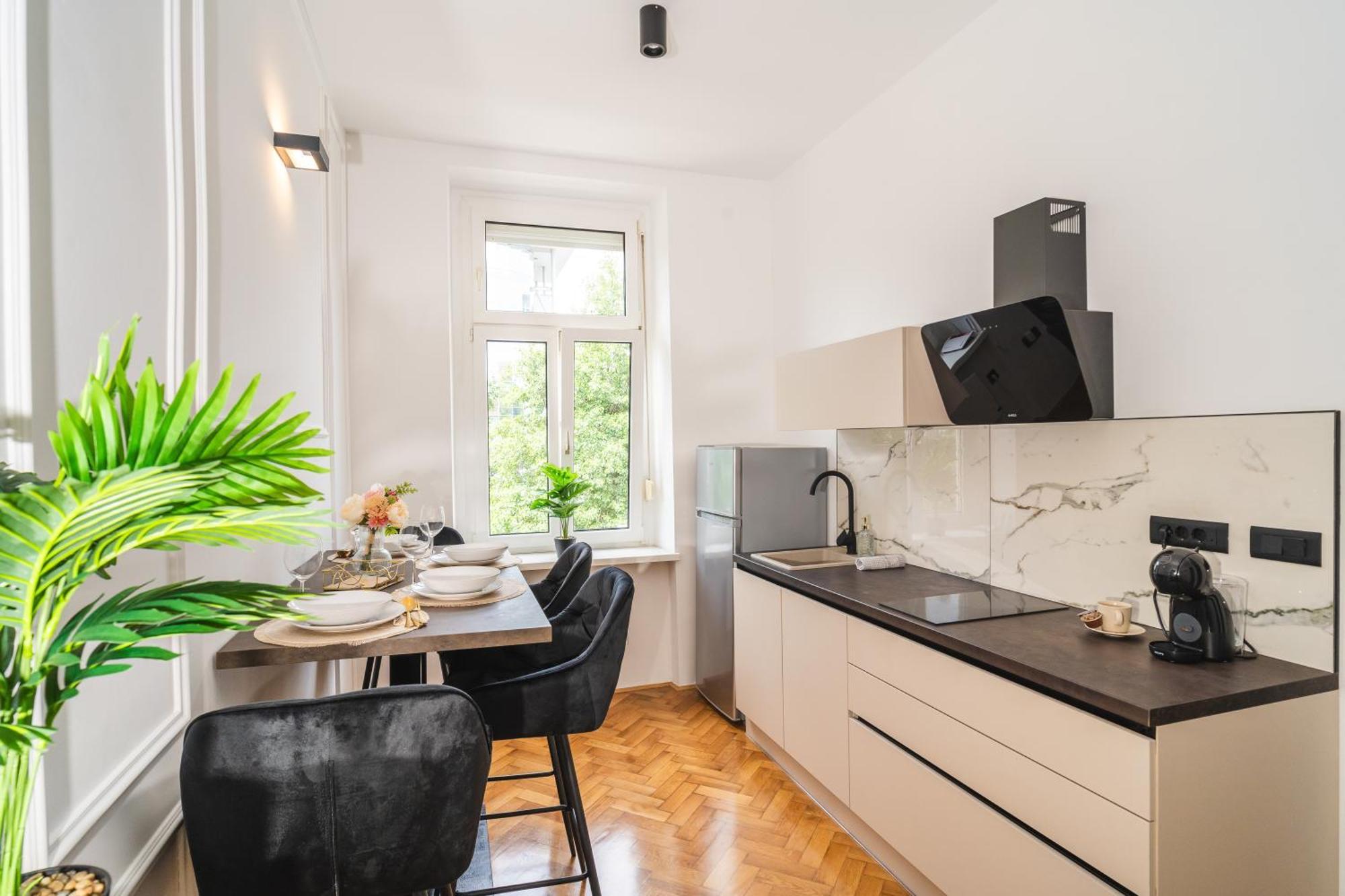 Hl Apartments Марибор Экстерьер фото
