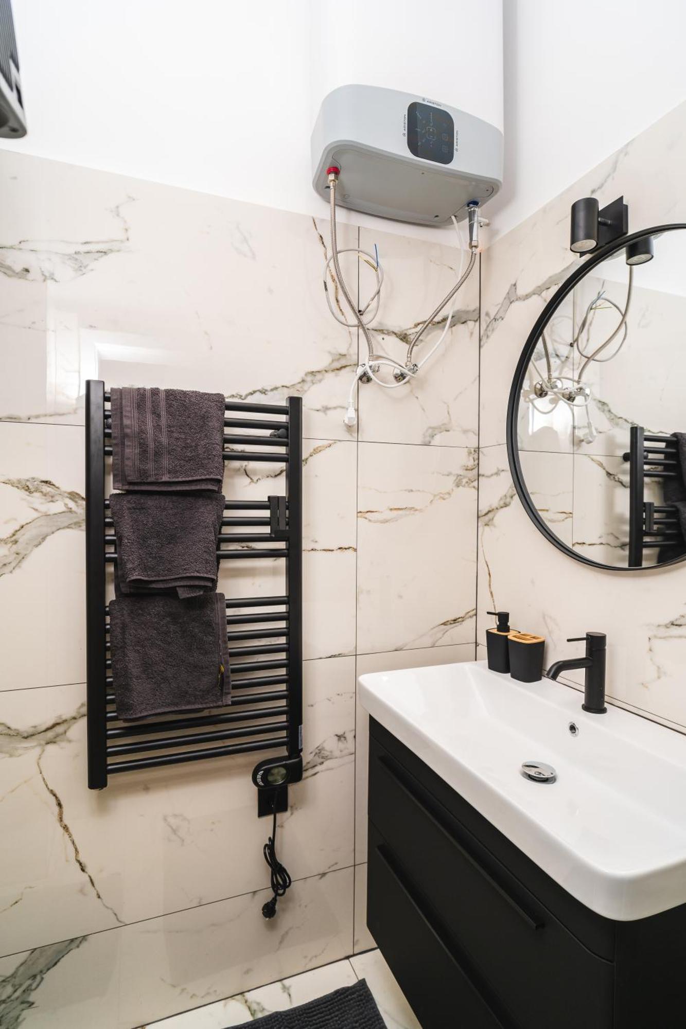 Hl Apartments Марибор Экстерьер фото